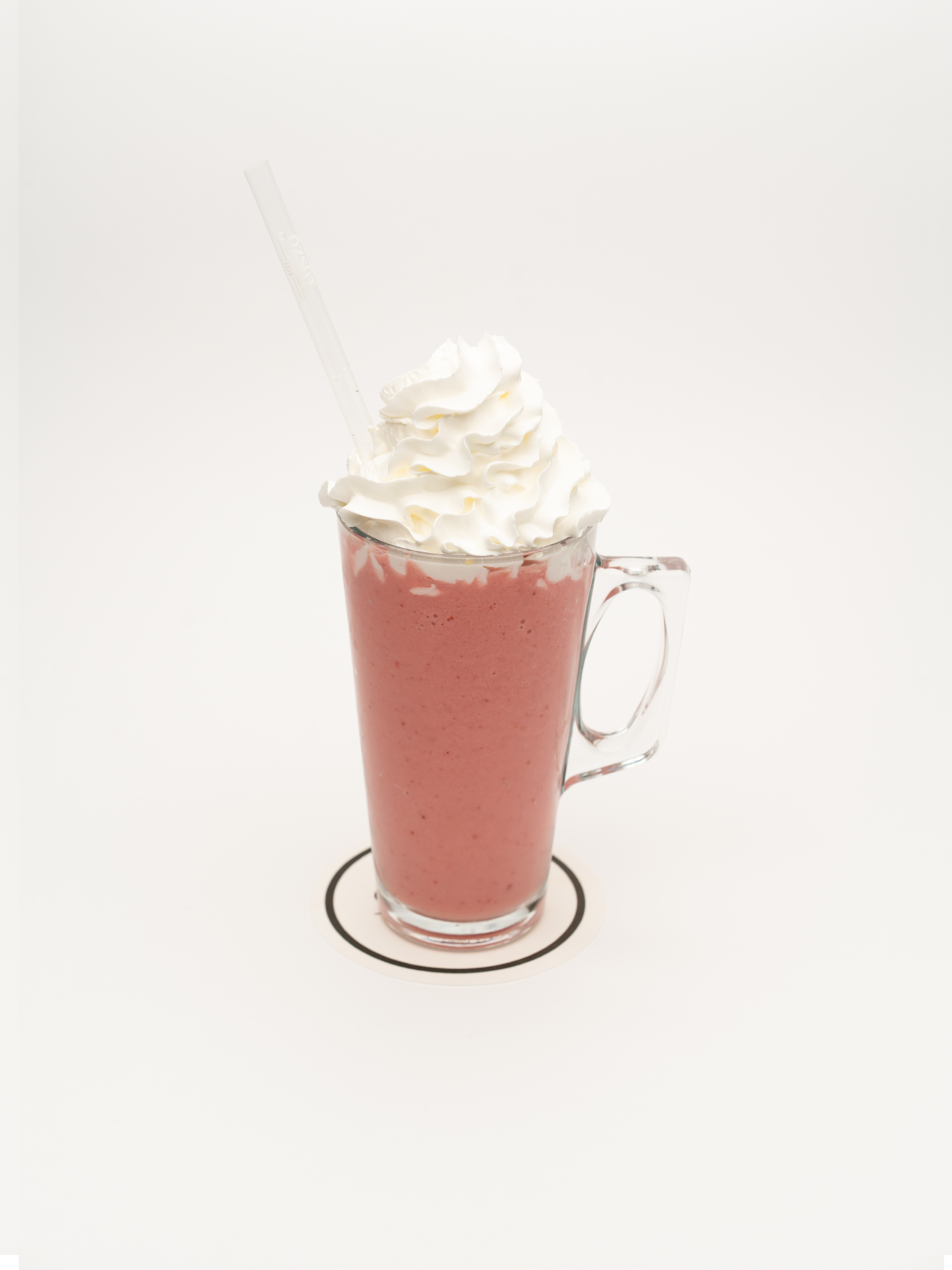 ÇİLEKLİ MILKSHAKE